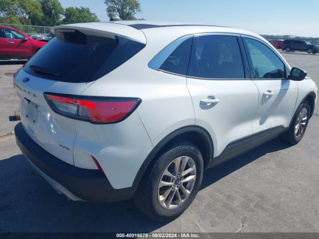 2022 FORD ESCAPE 1FMCU9G62NUA60406 Photo 3