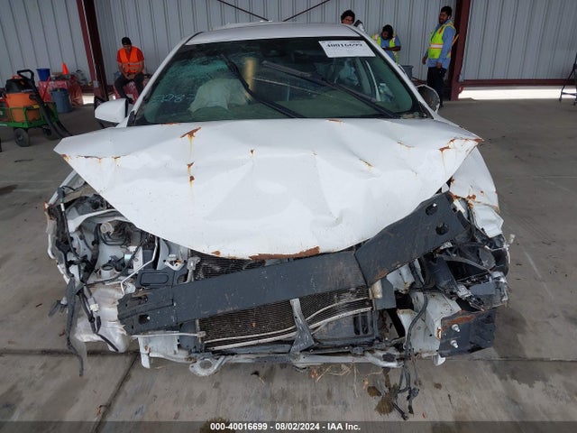 Toyota COROLLA LE 2018 2T1BURHE9JC060299 Image 13