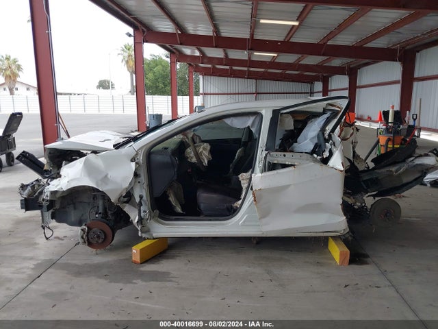 Toyota COROLLA LE 2018 2T1BURHE9JC060299 Image 15