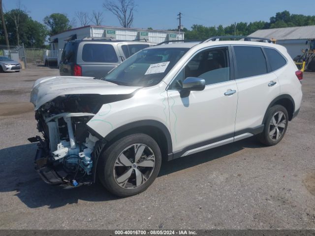 JF2SKAWC7KH535472 Subaru Forester Touring