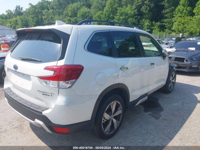 JF2SKAWC7KH535472 Subaru Forester Touring
