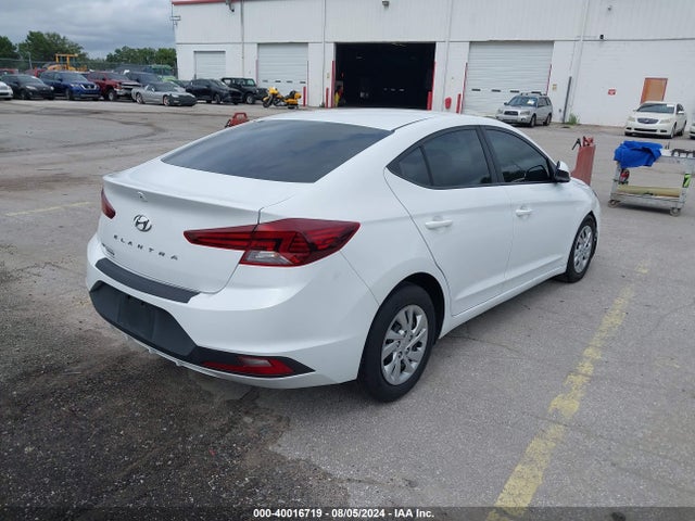 Hyundai ELANTRA SE 2020 5NPD74LF3LH590464 Image 4