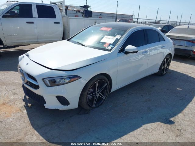 W1K3G4EB4NJ366397 Mercedes-Benz A 220