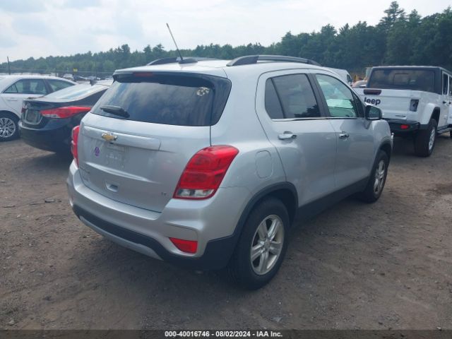 KL7CJPSB3KB834592 Chevrolet Trax Lt