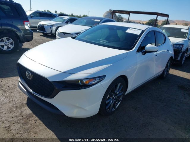 JM1BPAKL6N1518908 Mazda Mazda3 Select