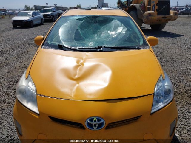 JTDKN3DUXF1897677 Toyota Prius Four