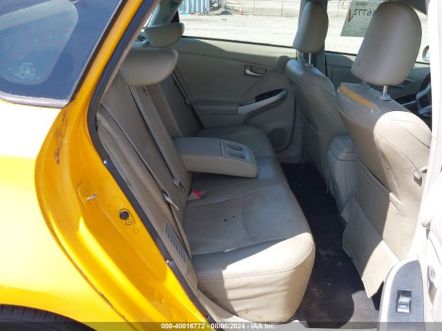 JTDKN3DUXF1897677 Toyota Prius Four