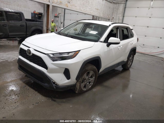 Toyota Rav4 Xle 2023 2T3W1RFV8PW271733 Image 2