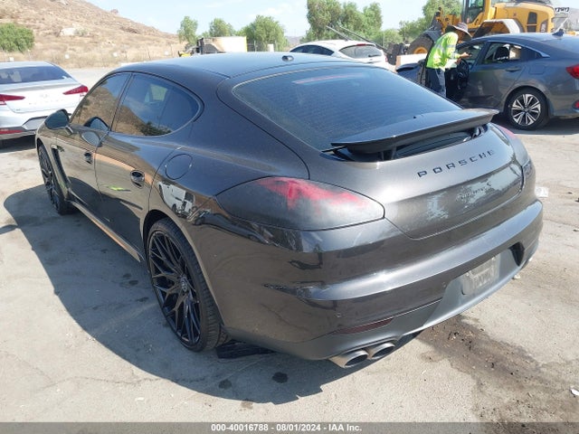 2014 PORSCHE PANAMERA E-HYBRID WP0AD2A74EL044640 Photo 2