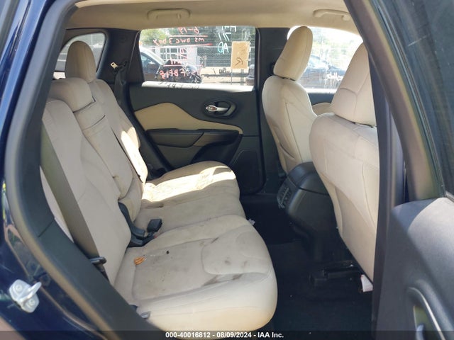 Jeep Cherokee Latitude 2016 1C4PJMCS7GW294391 Image 8