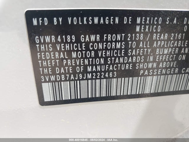 3VWDB7AJ9JM222463 Volkswagen Jetta 1.4t Se/1.4t Wolfsburg Edition