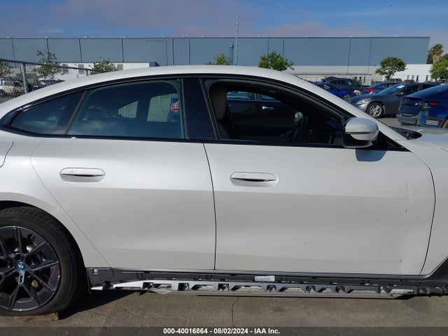 BMW I4 Edrive35 2023 WBY43AW02PFP64623 Image 14