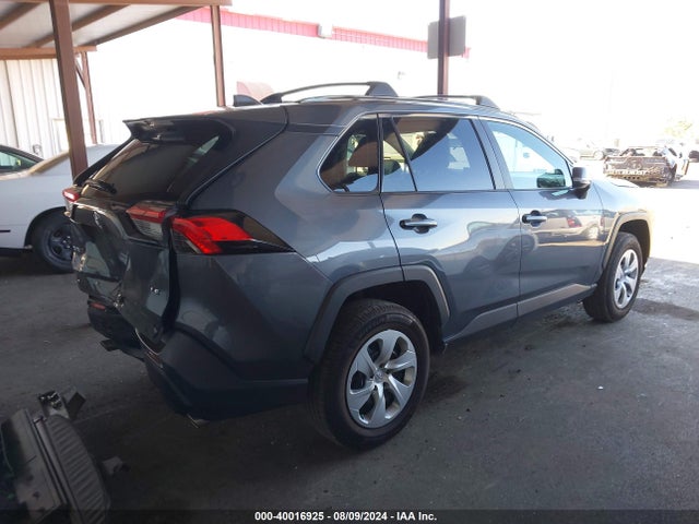 Toyota RAV4 LE 2021 2T3K1RFV3MW154751 Image 4