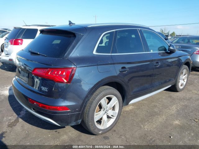 WA1BNAFY4J2052972 Audi Q5 2.0t Premium/2.0t Tech Premium