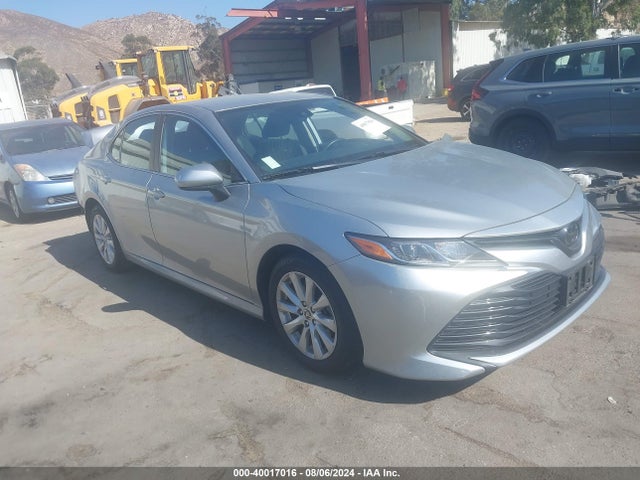 Toyota CAMRY LE 2020 4T1C11AK1LU996594 главное изображение