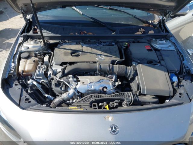 WDD3G4EB7KW020486 Mercedes-Benz A 220