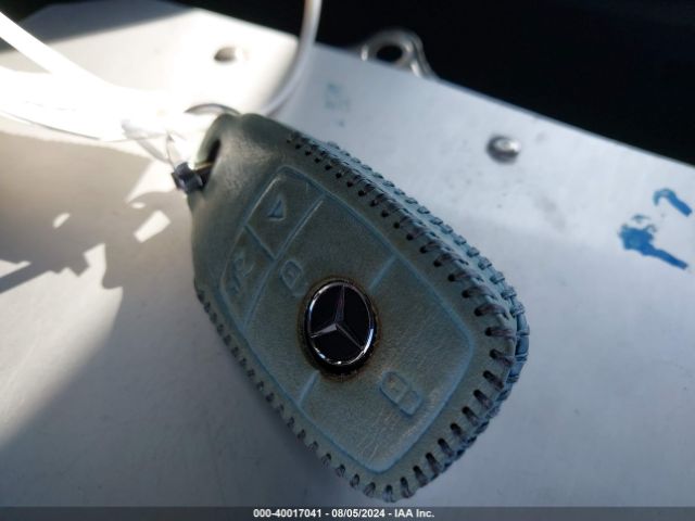 WDD3G4EB7KW020486 Mercedes-Benz A 220