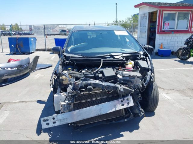 JTDKN3DP0E3057694 Toyota Prius Plug-in Advanced