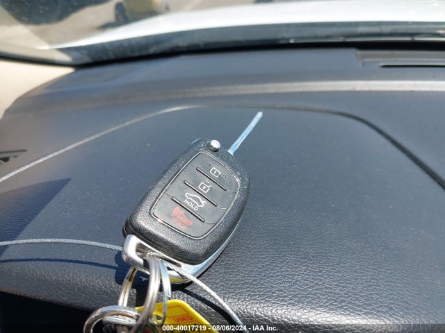 Hyundai SONATA SE 2015 5NPE24AF5FH250050 Image 11