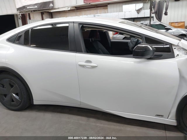 Toyota Prius Le 2023 JTDADABU8P3002182 Image 13