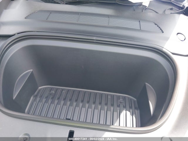 2024 TESLA MODEL Y 7SAYGDED3RF093258 Photo 9