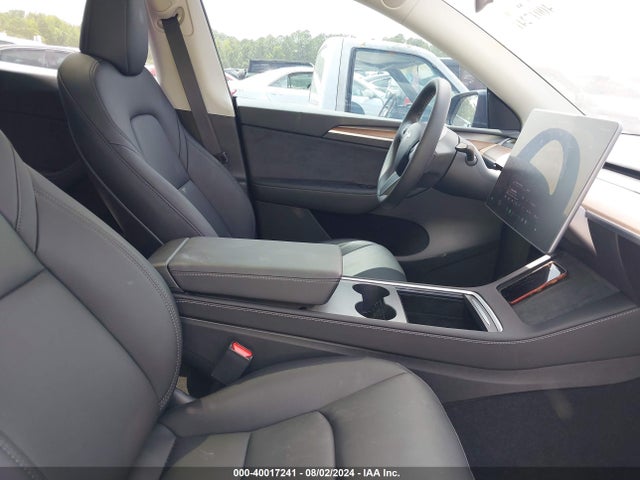 2024 TESLA MODEL Y 7SAYGDED3RF093258 Photo 4