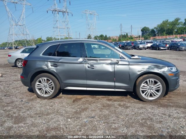 WA1BNAFY6J2246497 Audi Q5 2.0t Premium/2.0t Tech Premium