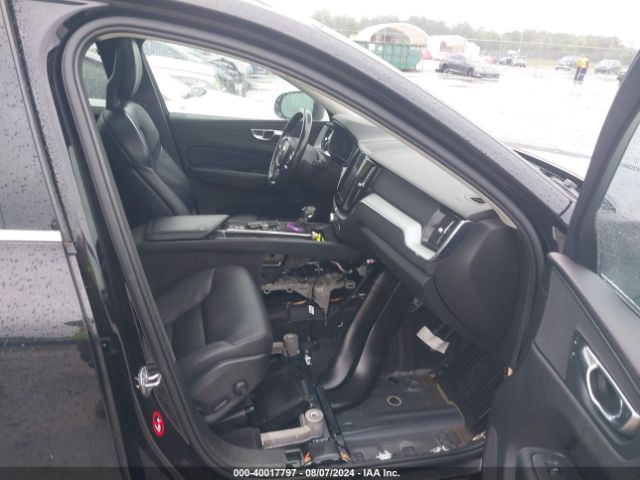 YV4A22RK1J1058061 Volvo Xc60 T6 Momentum