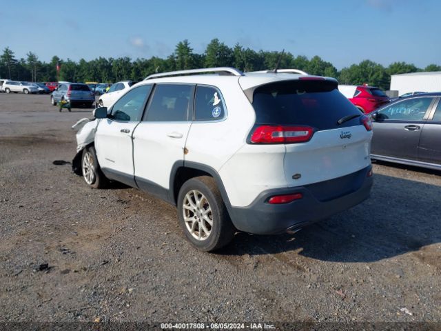 1C4PJLCB5FW663130 Jeep Cherokee Latitude