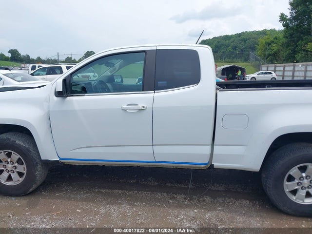 Chevrolet Colorado Wt 2018 1GCHSBEAXJ1307181 Image 14