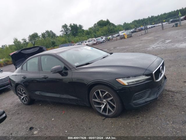 7JR102FK0KG014520 Volvo S60 T5 Momentum