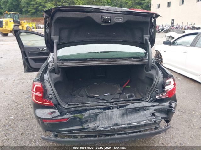 7JR102FK0KG014520 Volvo S60 T5 Momentum