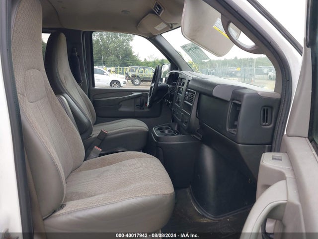 Chevrolet Express 3500 Lt 2015 1GBZG1FF4F1202593 Image 5