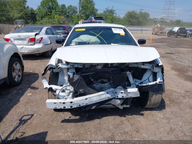 2C3CDXBG6KH572388 Dodge Charger Sxt Rwd