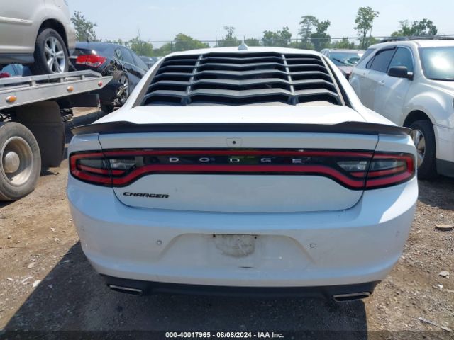 2C3CDXBG6KH572388 Dodge Charger Sxt Rwd