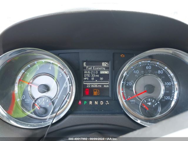 2C4RC1CG8ER236728 Chrysler Town & Country Touring-l