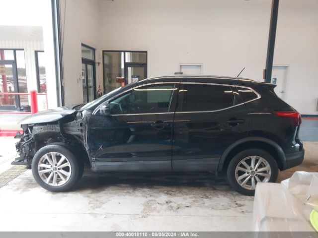 JN1BJ1CP8KW235513 Nissan Rogue Sport Sv
