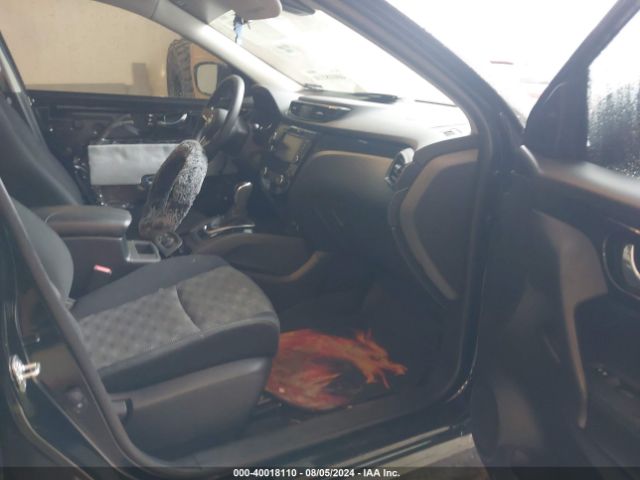 JN1BJ1CP8KW235513 Nissan Rogue Sport Sv