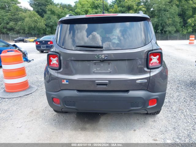 ZACCJABB1JPJ24477 Jeep Renegade Latitude Fwd