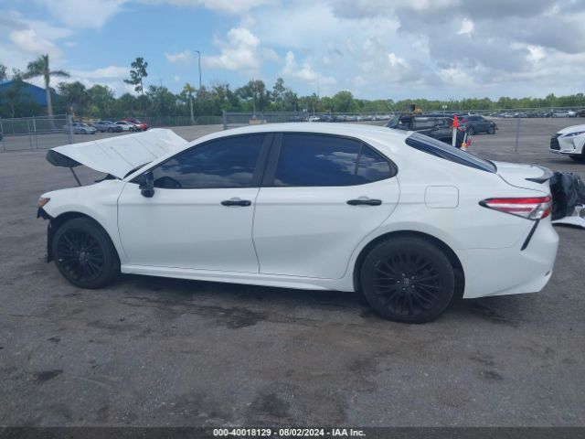 4T1G11AK8LU397600 Toyota Camry Se Nightshade Edition