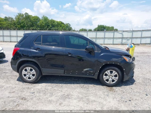 3GNCJKSB2JL386470 Chevrolet TRAX LS