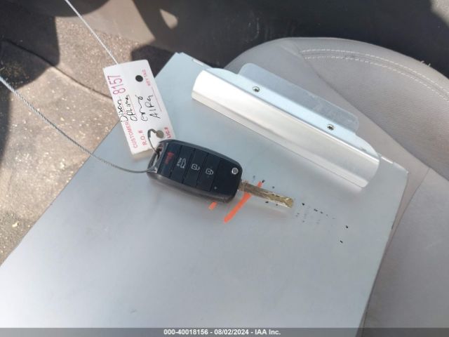 5XXGM4A77FG484522 KIA Optima Lx