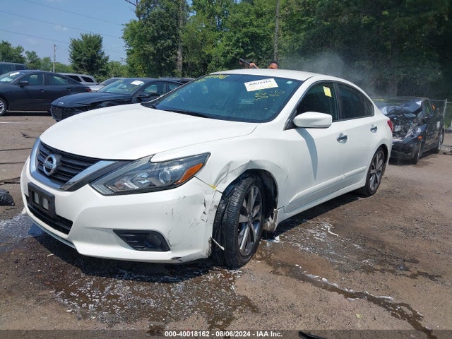 Nissan Altima 2.5 Sr 2016 1N4AL3AP8GC290897 Image 2