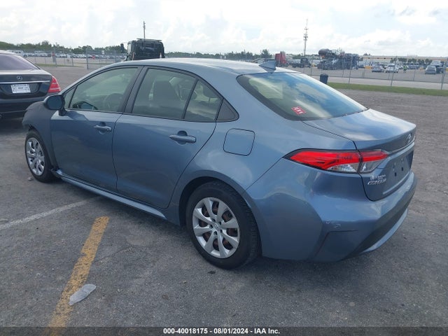 Toyota COROLLA LE 2021 JTDEPMAE5MJ127278 Image 3