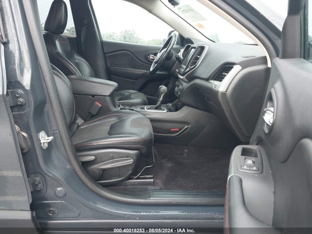 1C4PJMBB1HW525093 Jeep Cherokee Trailhawk 4x4