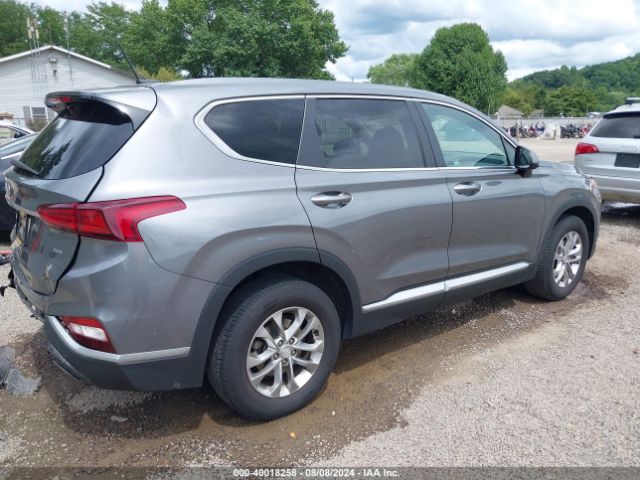 5NMS2CADXKH034049 Hyundai Santa Fe Se