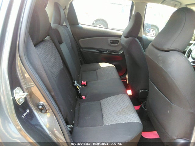 Toyota YARIS L 2017 VNKKTUD35HA081702 Image 8