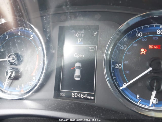 Toyota COROLLA SE 2018 5YFBURHE2JP800677 Image 7