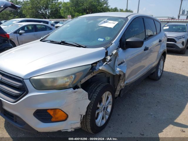 1FMCU0F7XJUA96957 Ford ESCAPE S