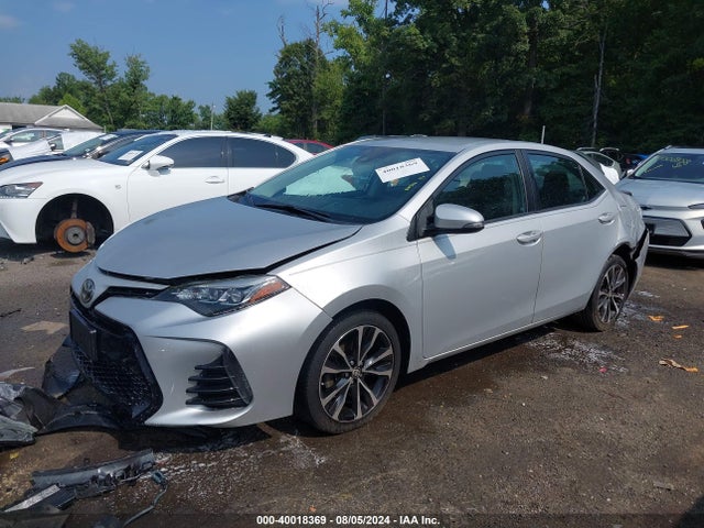 Toyota COROLLA SE 2018 2T1BURHE7JC043260 Image 2